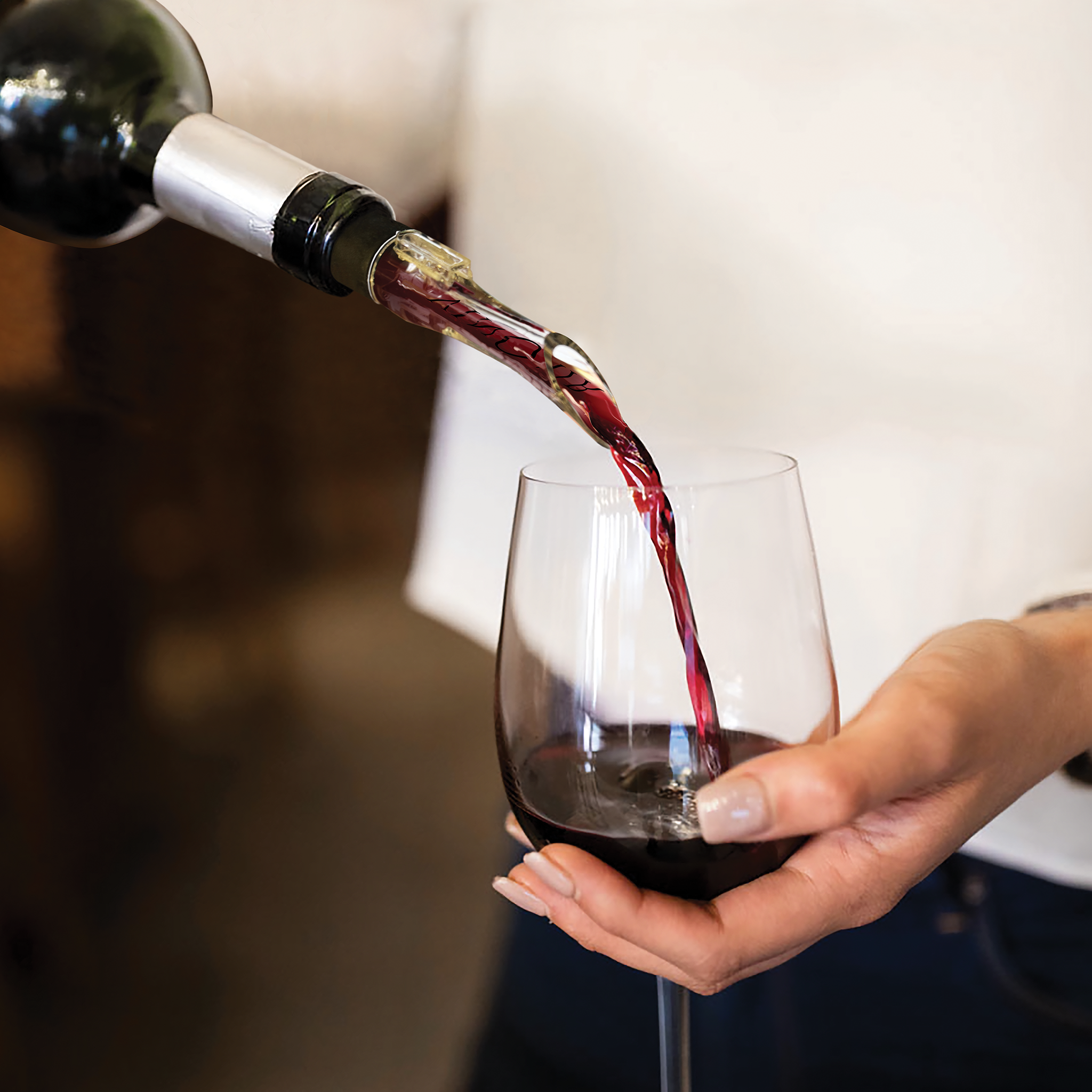 VinOair Wine Aerator and Non-Drip Pour Spout