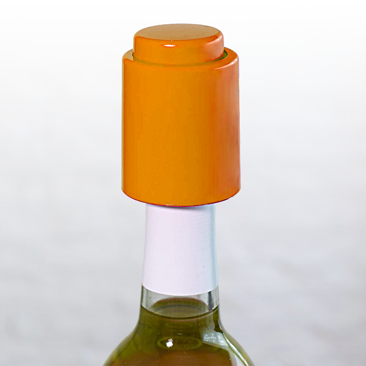 Vacuum Wine Stopper – Orange, alternate view